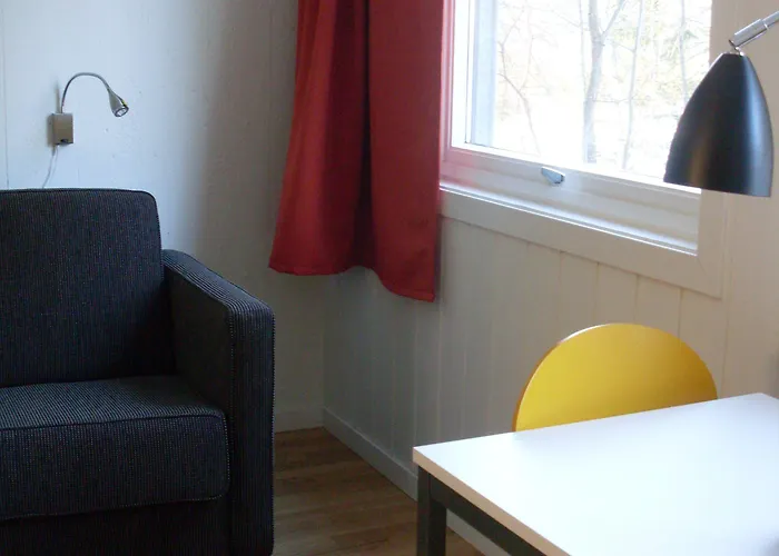 Raulandsakademiet Hostel *